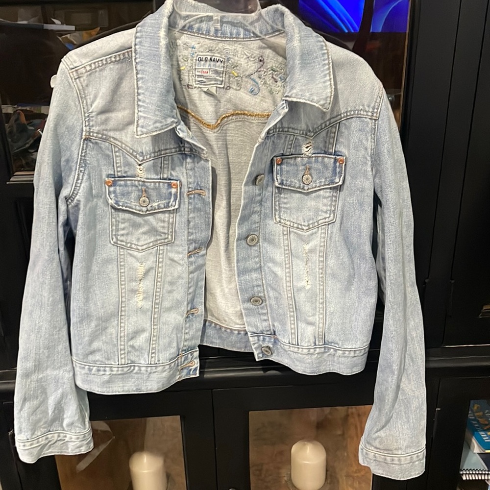 Womens distressed and beaded on back Old Navy denim jacket - large